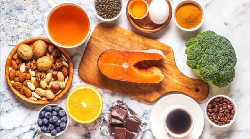 Nourishing the Mind: Revealing 5 Superfoods to Combat Dementia